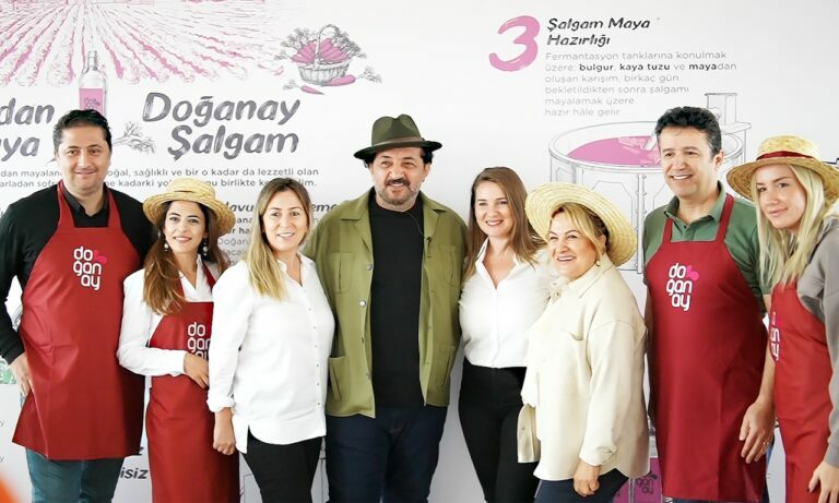 Doğanay Şalgam, Mehmet Şef’le Mor Havuç Hasadını Başlattı