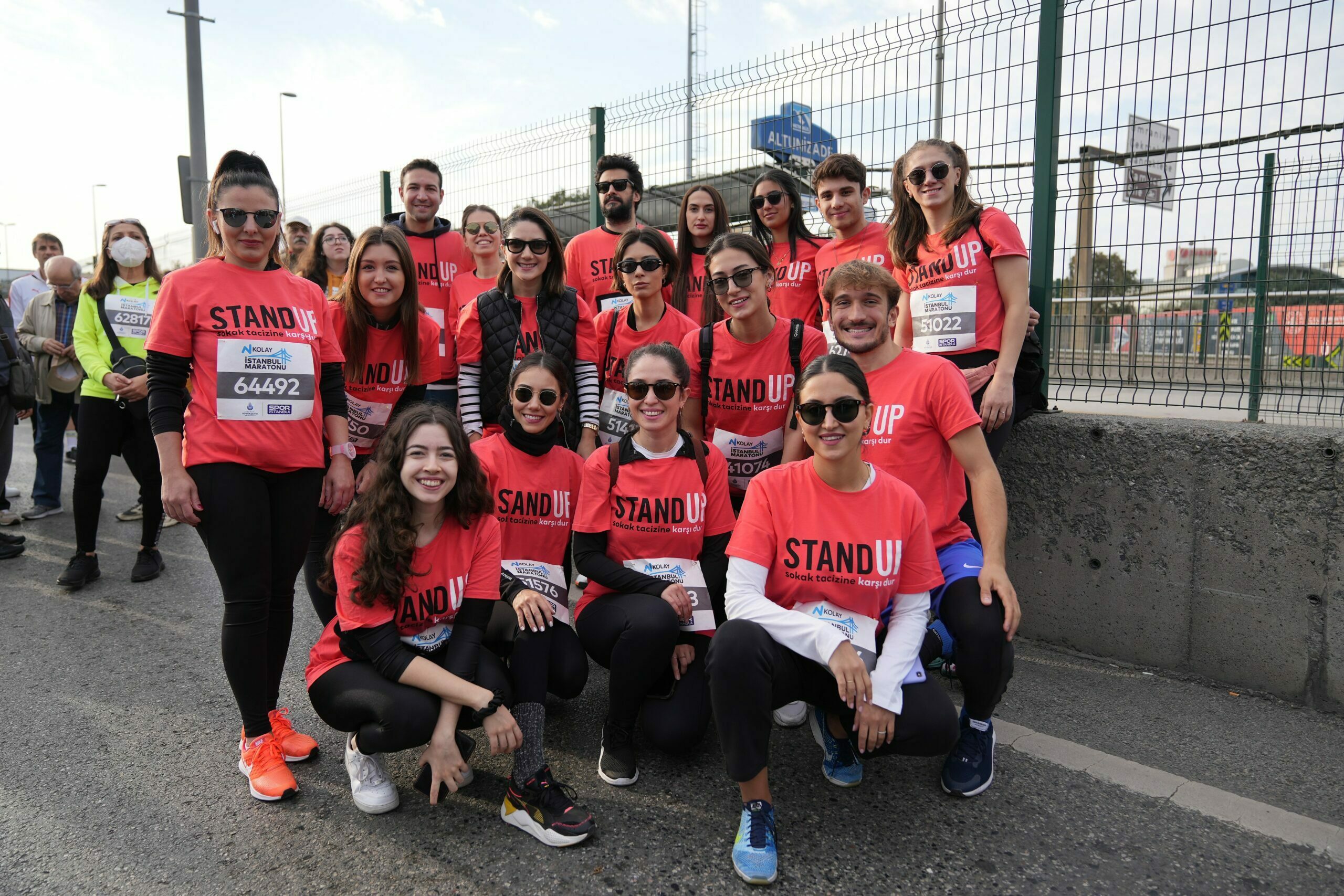 L’oréal Paris Stand Up Programı: İstanbul Maratonu’nda Sokak Tacizine Karşı Durmak İçin Farkındalık Koşusu!