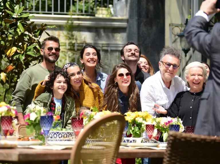 Yeni Dizi Aramayın: Bugün Yeniden İzleyince Hala Saracak 20 Yerli Dizi